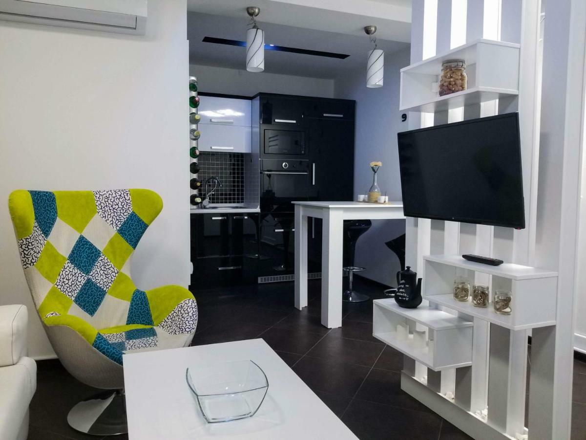 Sky Apartments Special Strumica Bagian luar foto